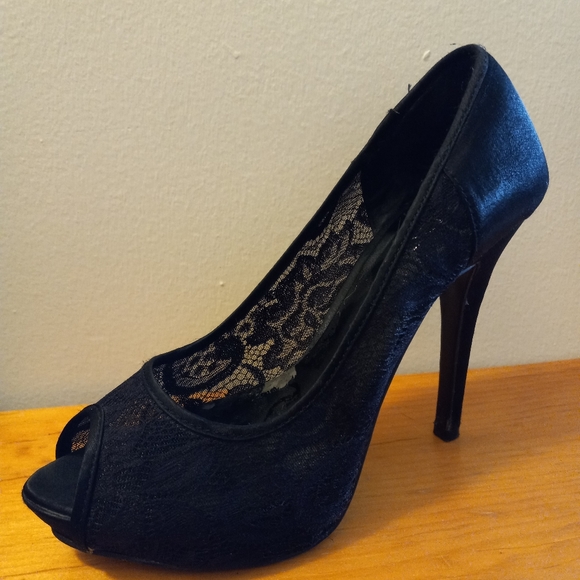 Aldo Lace Stilletho Peep Toe Womens Size 37 - Picture 4 of 10